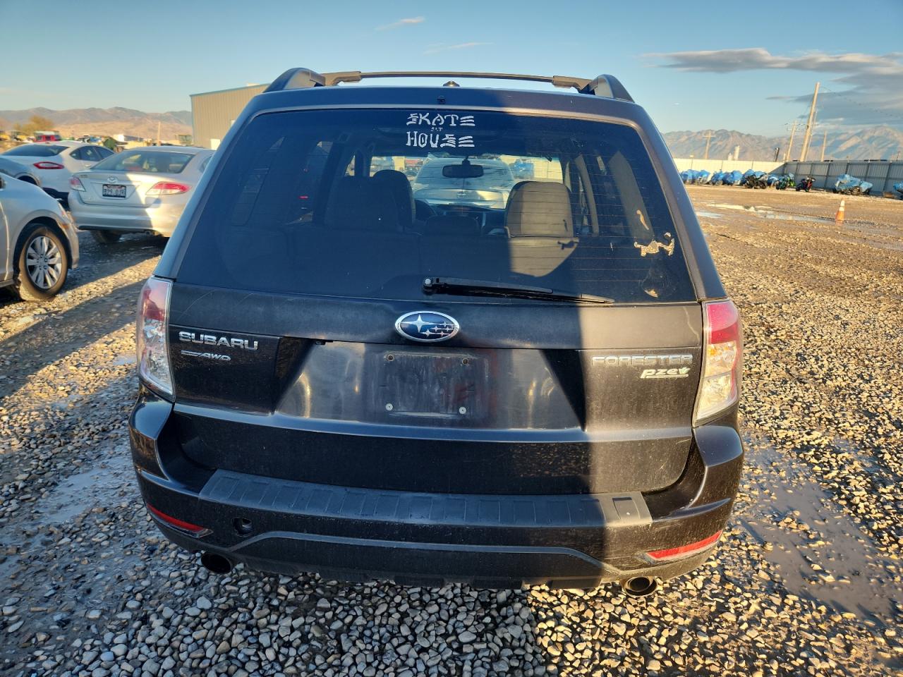 2011 Subaru Forester Limited VIN: JF2SHAECXBH721135 Lot: 84920945
