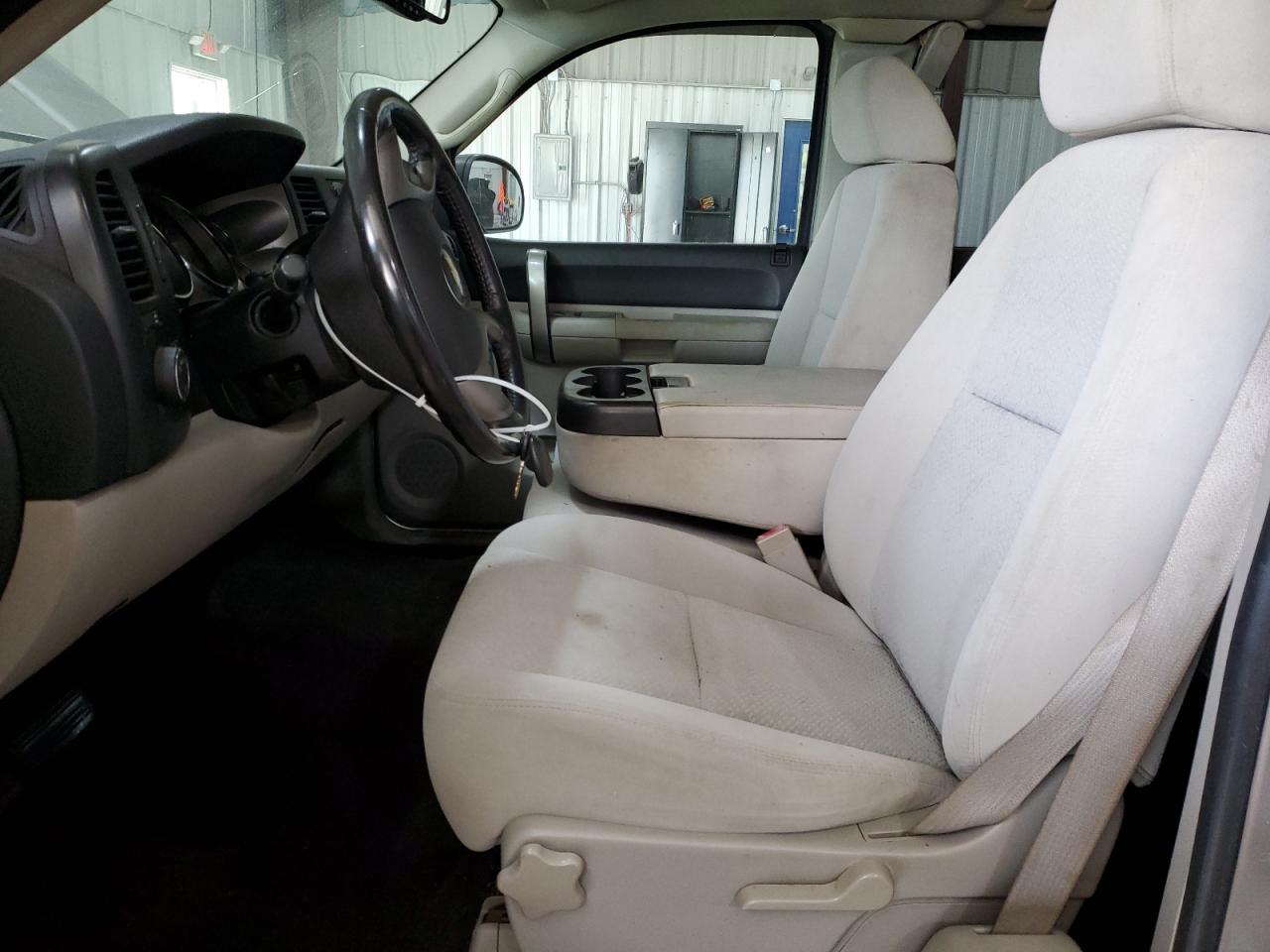 2008 Chevrolet Silverado K1500 VIN: 2GCEK19C081275306 Lot: 86490175
