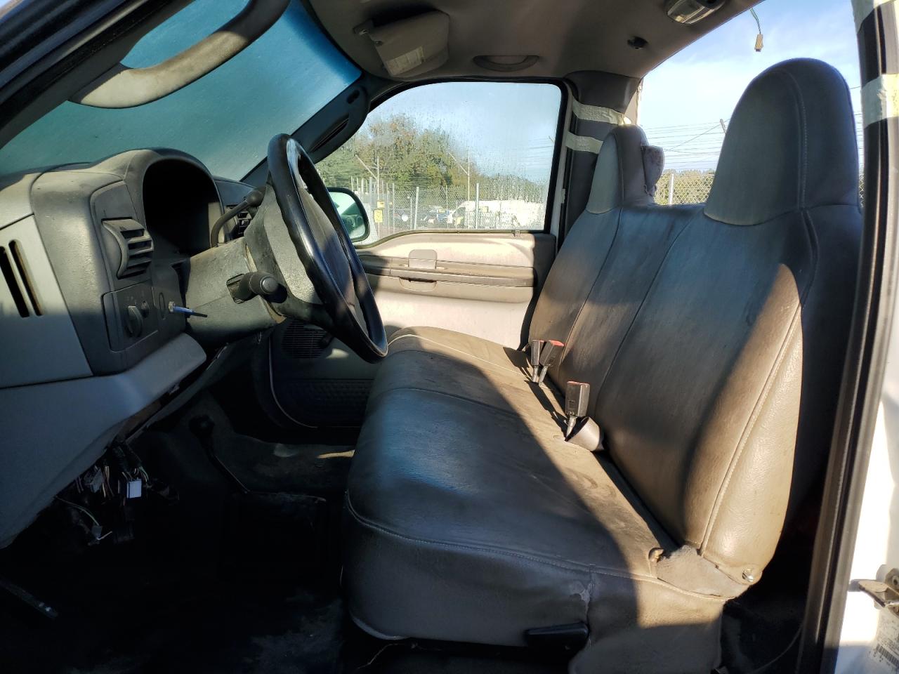 2006 Ford F250 Super Duty VIN: 1FTNF21526EA68841 Lot: 84808775