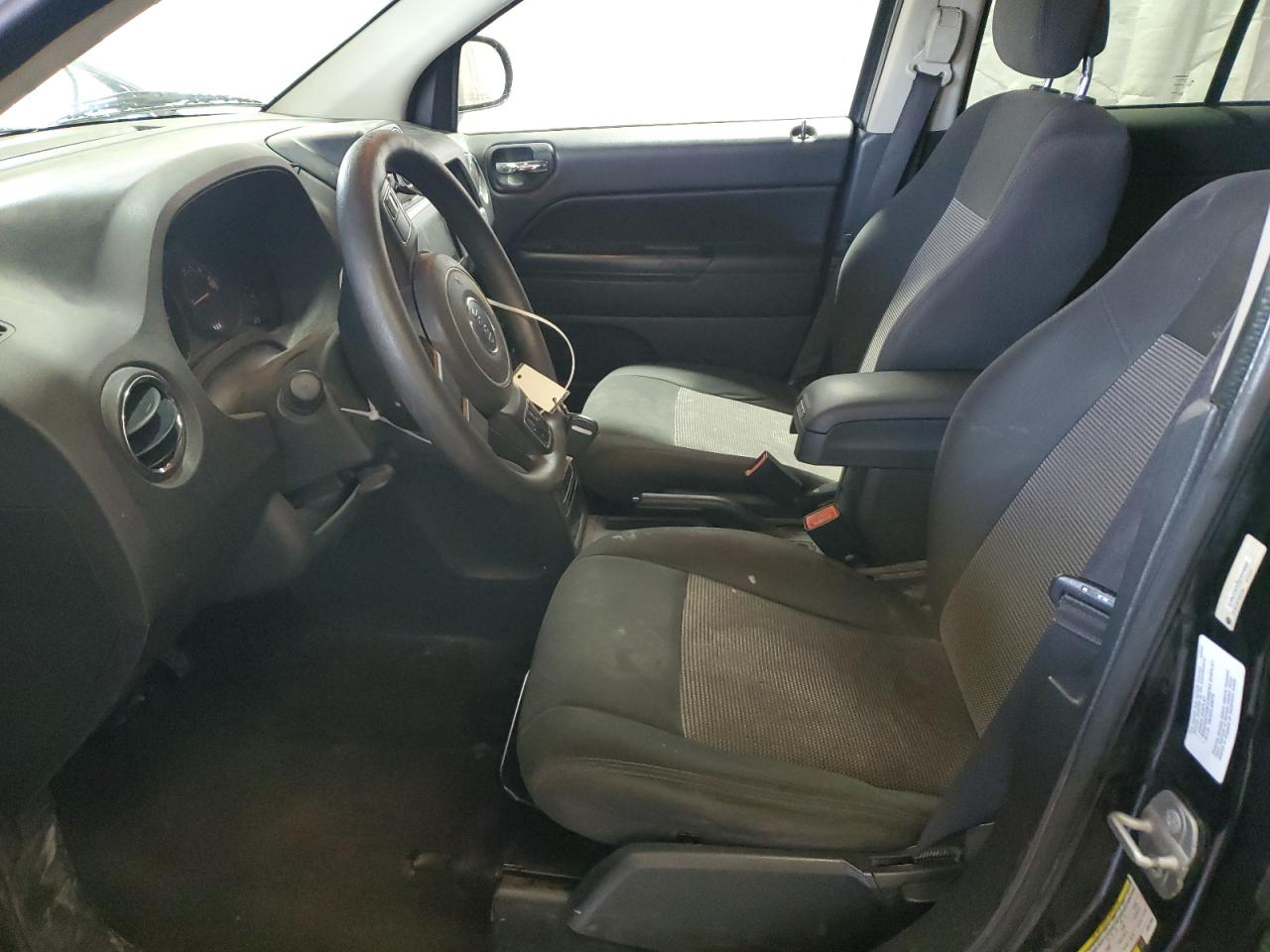 2014 Jeep Compass Sport VIN: 1C4NJCBA0ED844968 Lot: 85513315