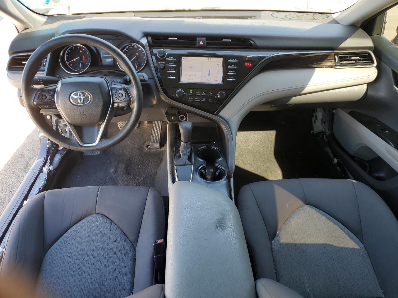 2019 Toyota Camry L VIN: 4T1B11HK6KU825632 Lot: 82190755