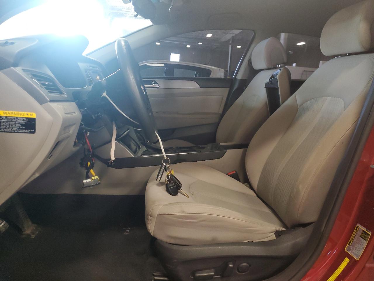 2015 Hyundai Sonata Se VIN: 5NPE24AF6FH174760 Lot: 84407015