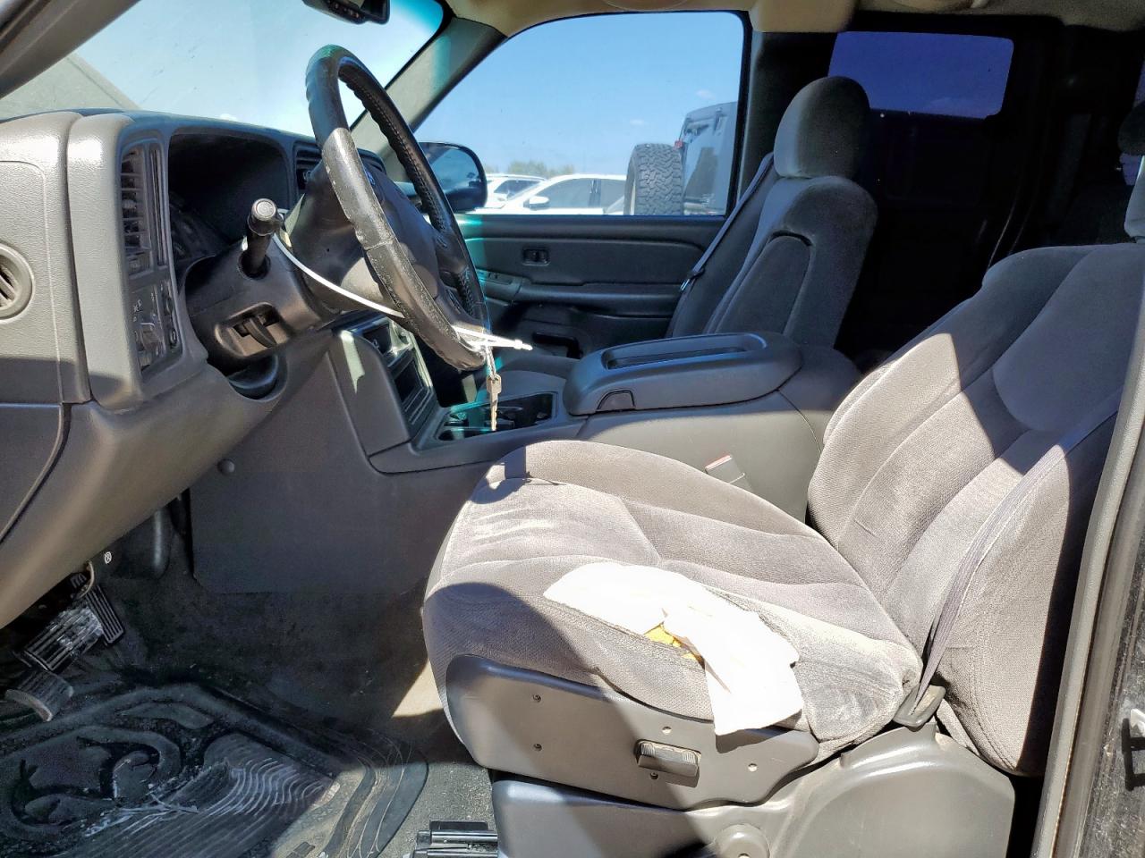 2005 GMC New Sierra C1500 VIN: 1GTEC19Z55Z187582 Lot: 86097595