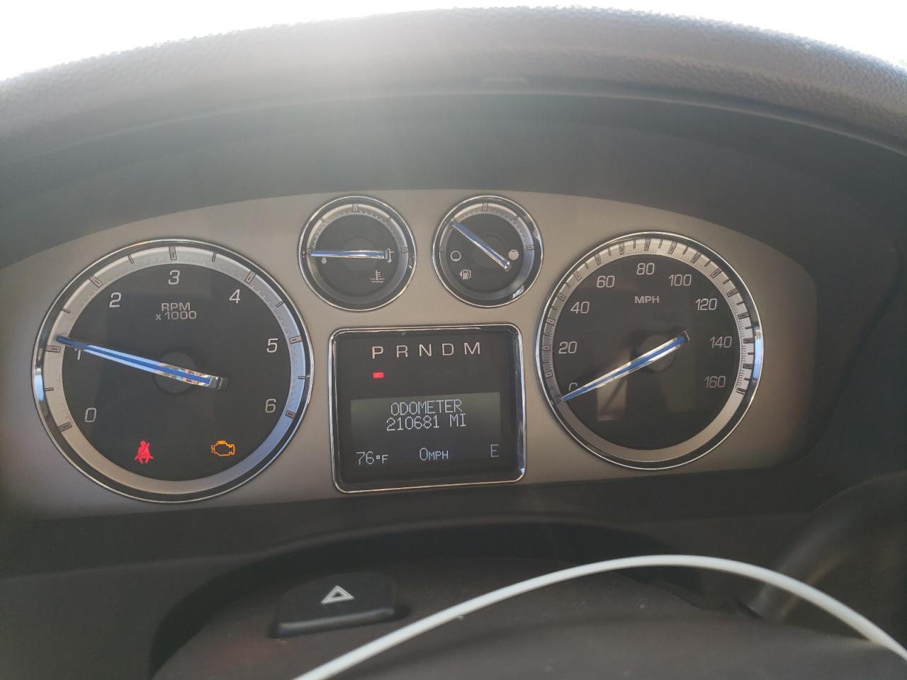 2011 Cadillac Escalade Luxury VIN: 1GYS4BEF2BR137407 Lot: 86196395