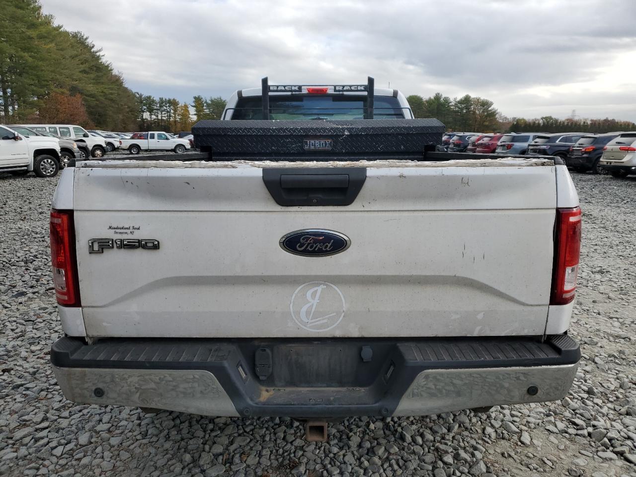 2017 Ford F150 Super Cab VIN: 1FTEX1EF5HKC38916 Lot: 87379315