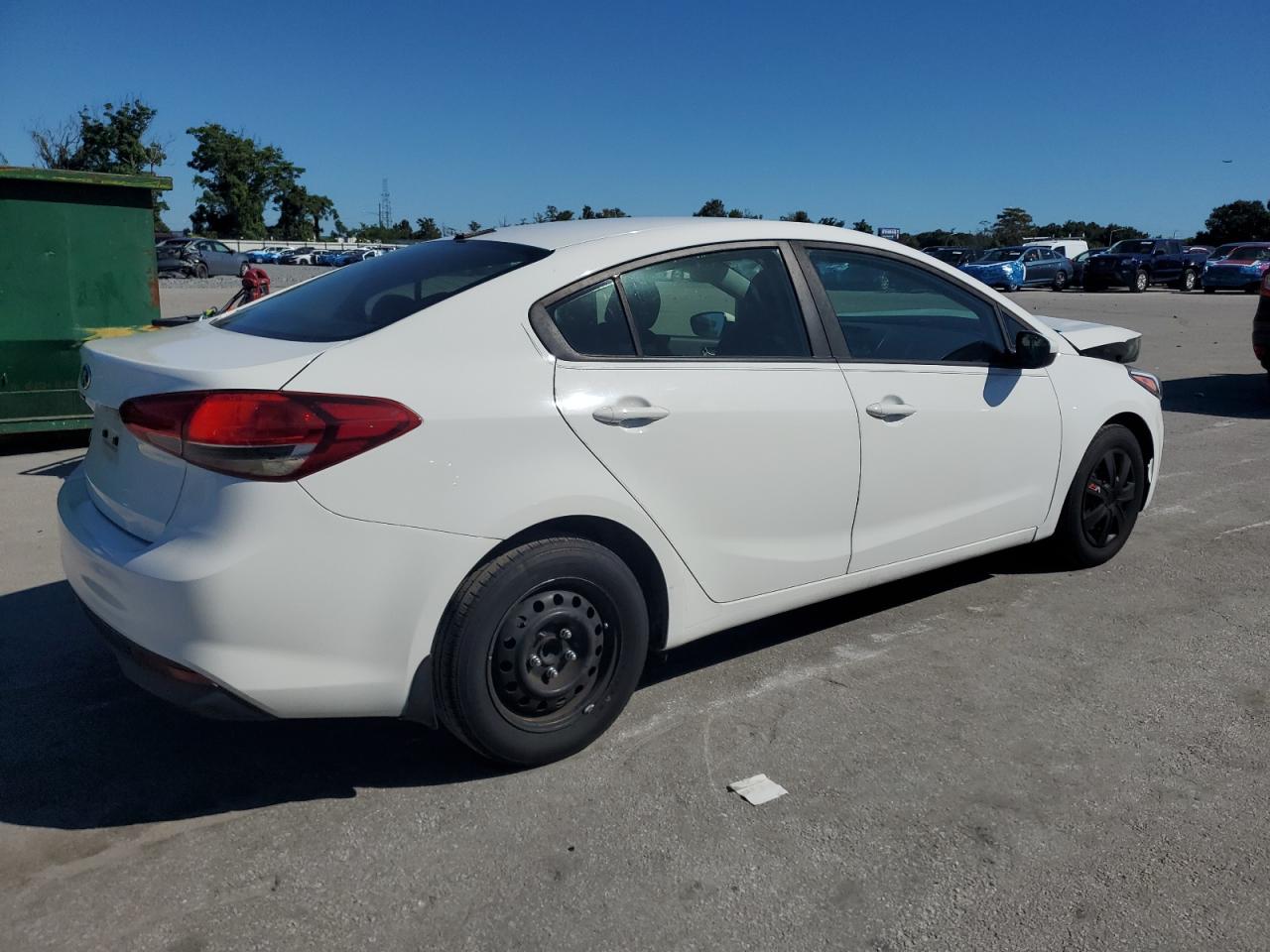 2017 Kia Forte Lx VIN: 3KPFK4A7XHE123511 Lot: 82499075