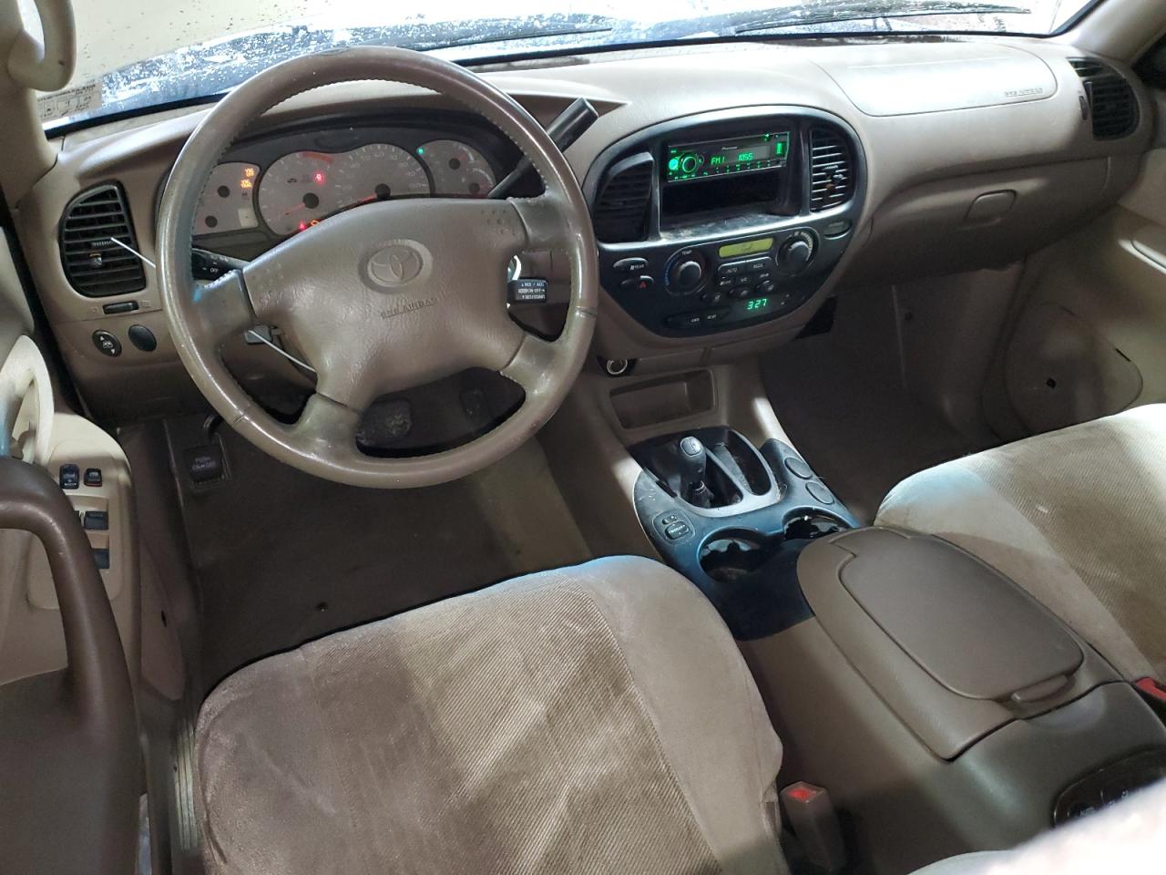 2002 Toyota Sequoia Sr5 VIN: 5TDBT44A52S068949 Lot: 82262215