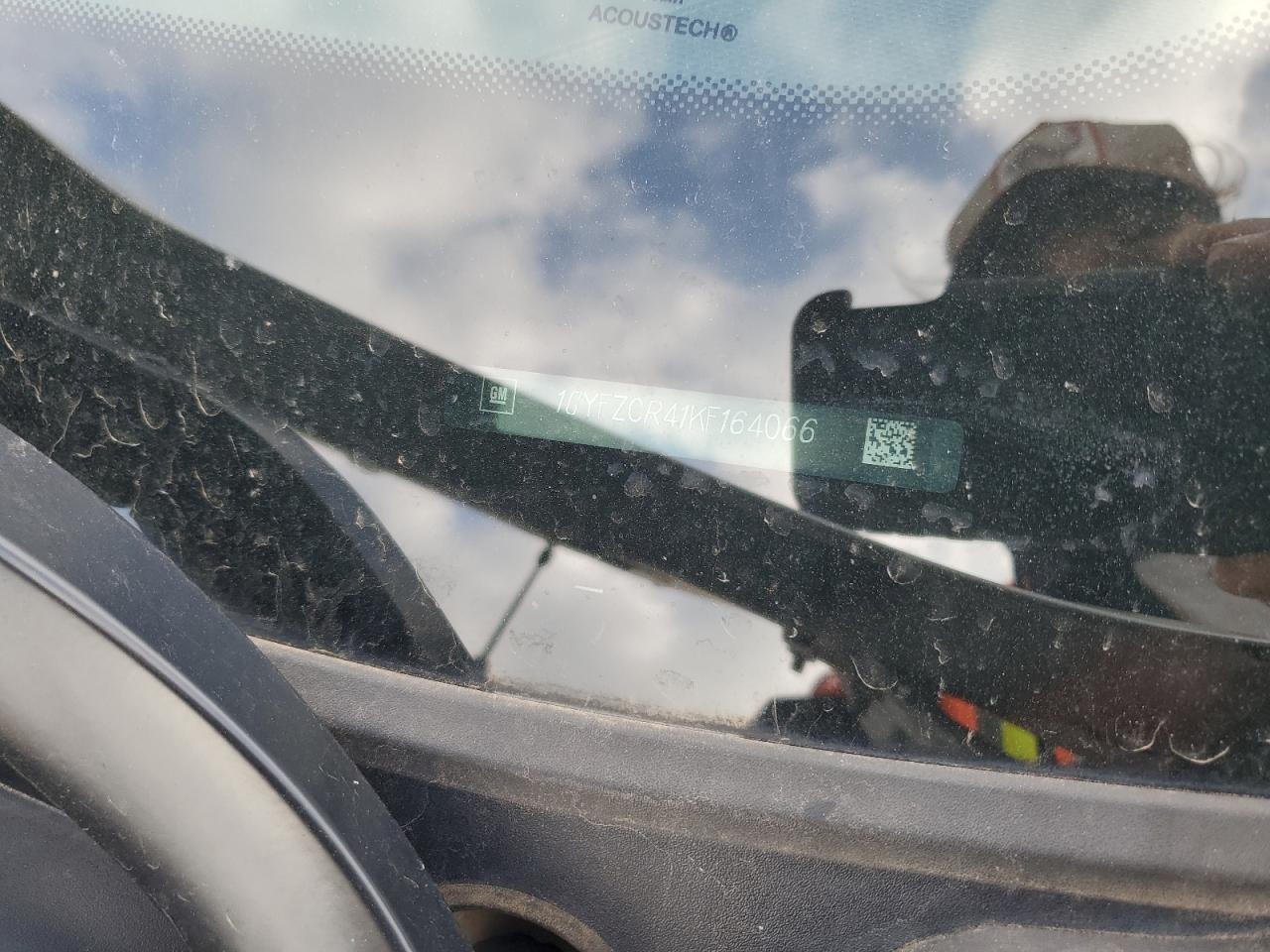 2019 Cadillac Xt4 Premium Luxury VIN: 1GYFZCR41KF164066 Lot: 90023585