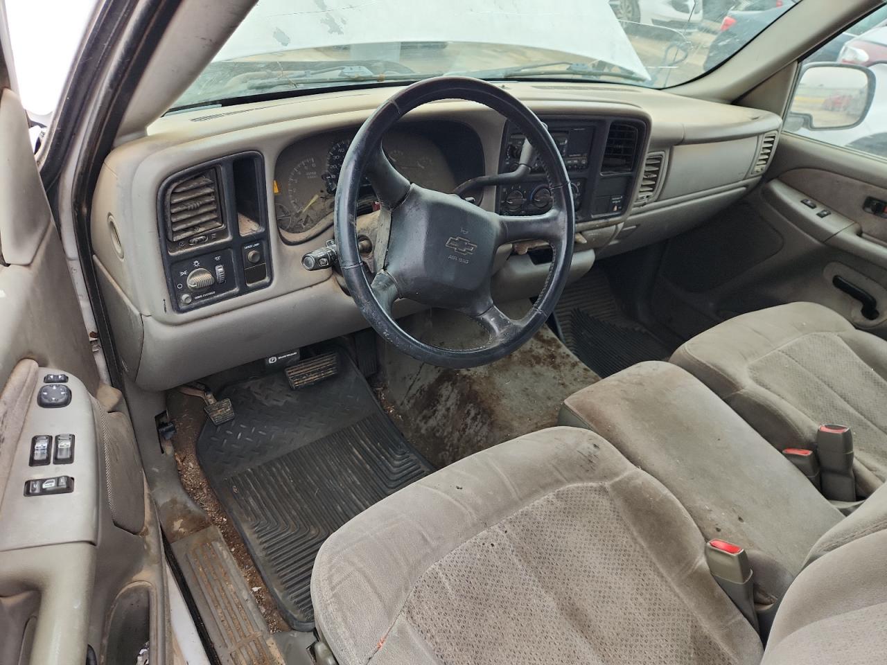 2000 Chevrolet Silverado C1500 VIN: 2GCEC19T3Y1280139 Lot: 85543445