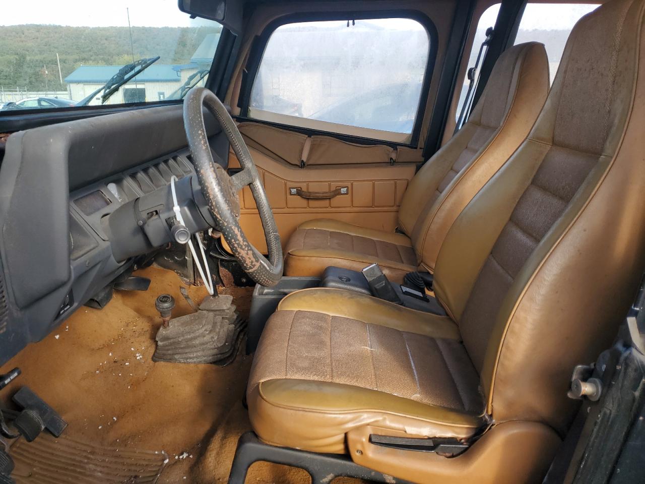 1992 Jeep Wrangler / Yj VIN: 2J4FY29S2NJ513906 Lot: 82704505