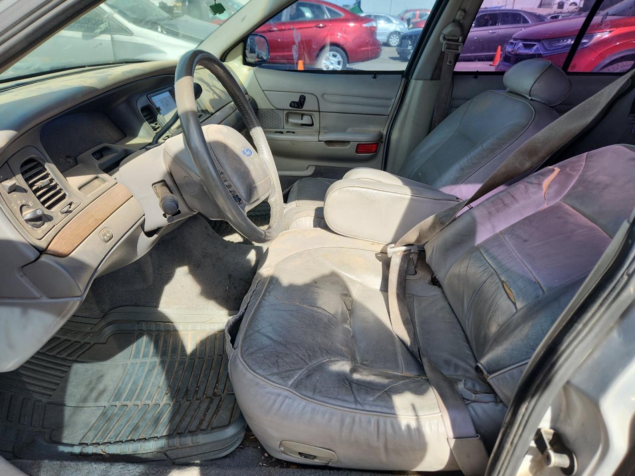 2002 Ford Crown Victoria Lx VIN: 2FAFP74W82X100516 Lot: 90786555