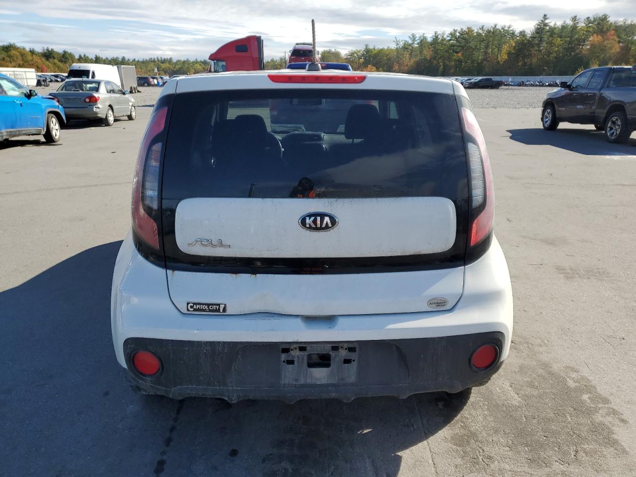 2017 Kia Soul VIN: KNDJN2A28H7465243 Lot: 86835055