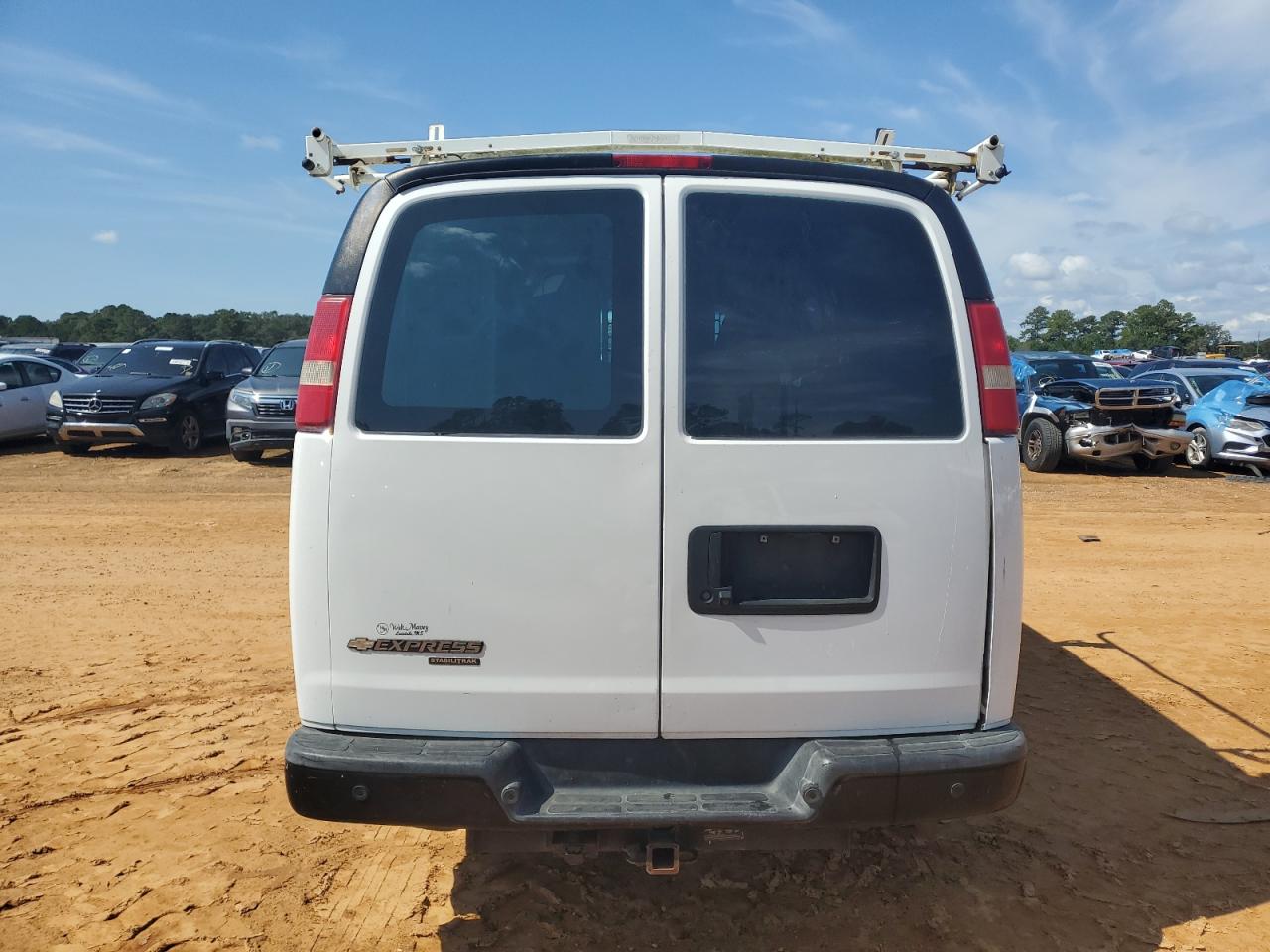 2016 Chevrolet Express G2500 VIN: 1GCWGAFF8G1294419 Lot: 84244905