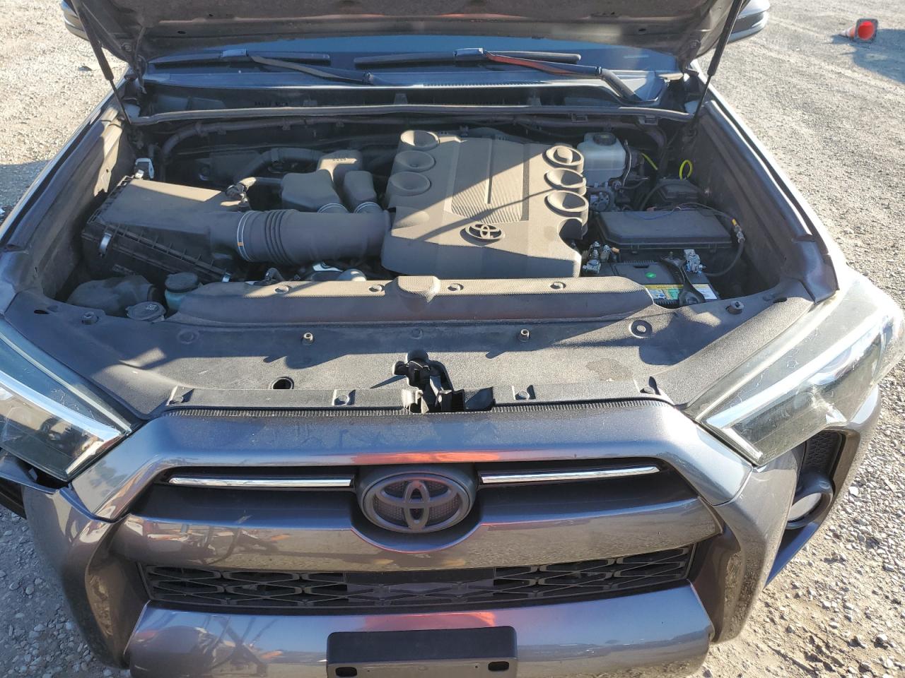 2020 Toyota 4Runner Sr5/Sr5 Premium VIN: JTEBU5JR2L5753250 Lot: 86098545