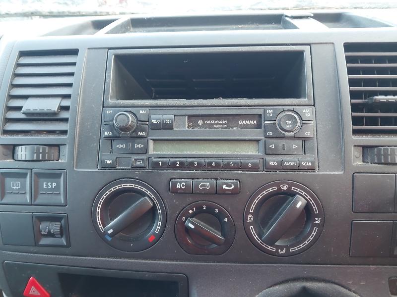 2006 VOLKSWAGEN CARAVELLE 2.5 TDI PD SE 130 5DR