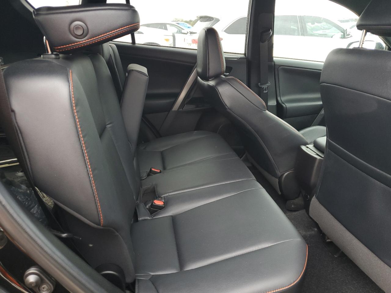 2018 Toyota Rav4 Se VIN: 2T3JFREV7JW712563 Lot: 85696385