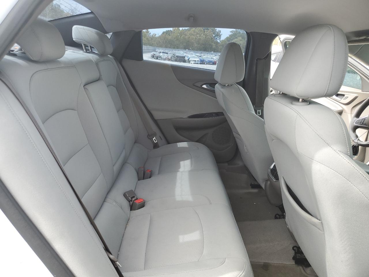 2018 Chevrolet Malibu Lt VIN: 1G1ZD5ST1JF129680 Lot: 82231815