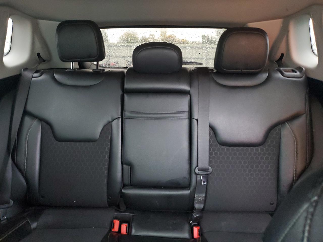 2019 Jeep Compass Latitude VIN: 3C4NJDBB2KT695998 Lot: 82258115