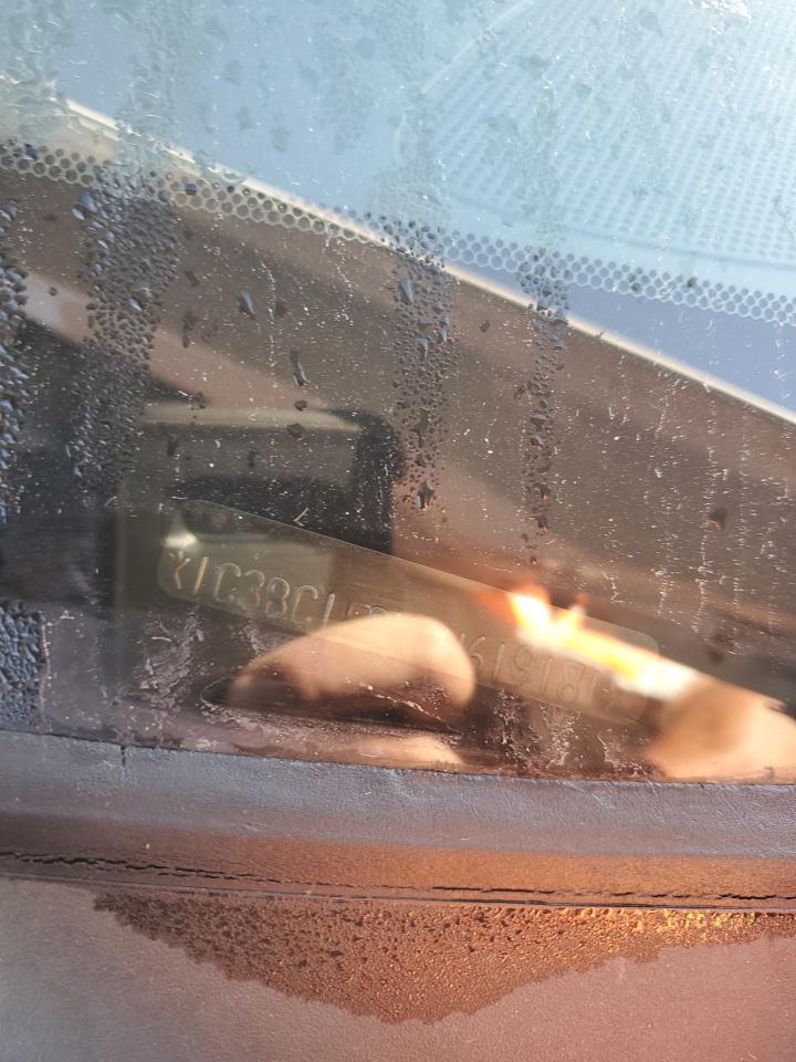 2011 Chrysler 200 Touring VIN: 1C3BC1FBXBN619181 Lot: 82378945