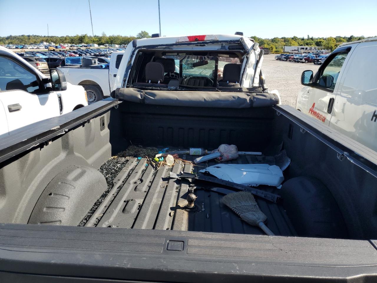 2022 Ford F350 Super Duty VIN: 1FT8W3DT8NEE35558 Lot: 85692205