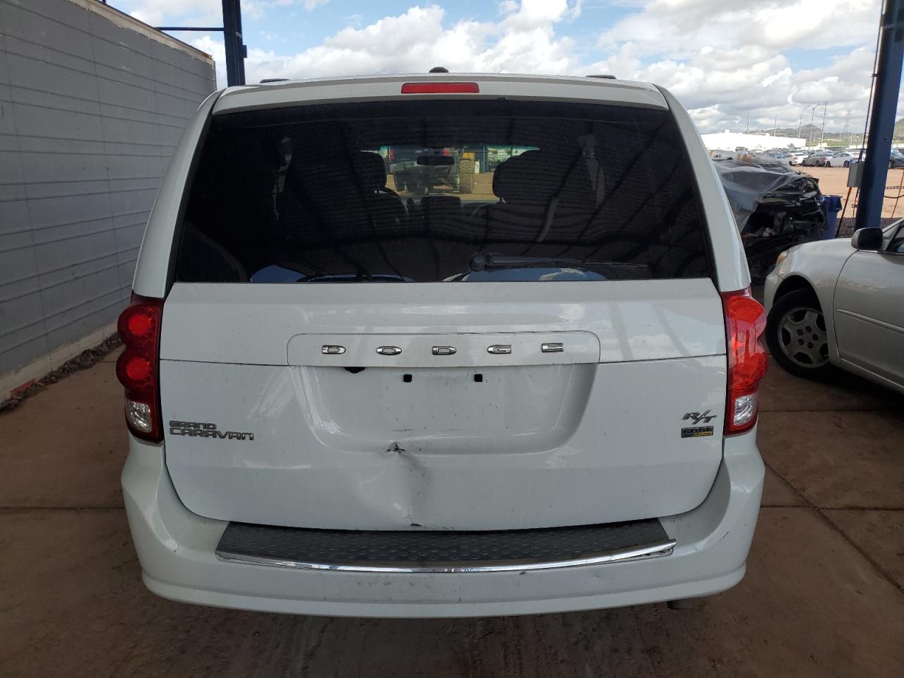2016 Dodge Grand Caravan R/T VIN: 2C4RDGEG5GR375456 Lot: 86118765