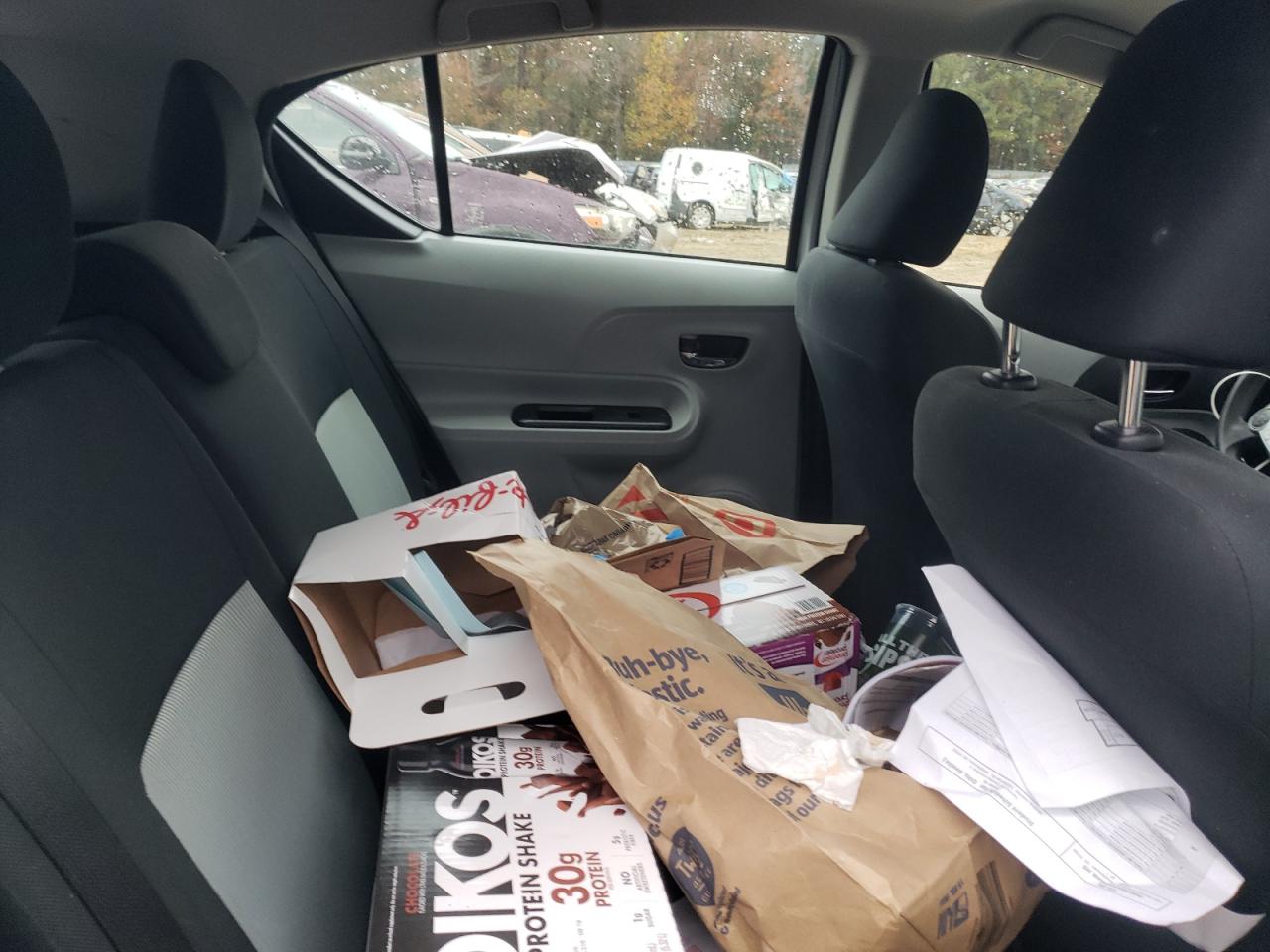 2013 Toyota Prius C VIN: JTDKDTB37D1540502 Lot: 90568585