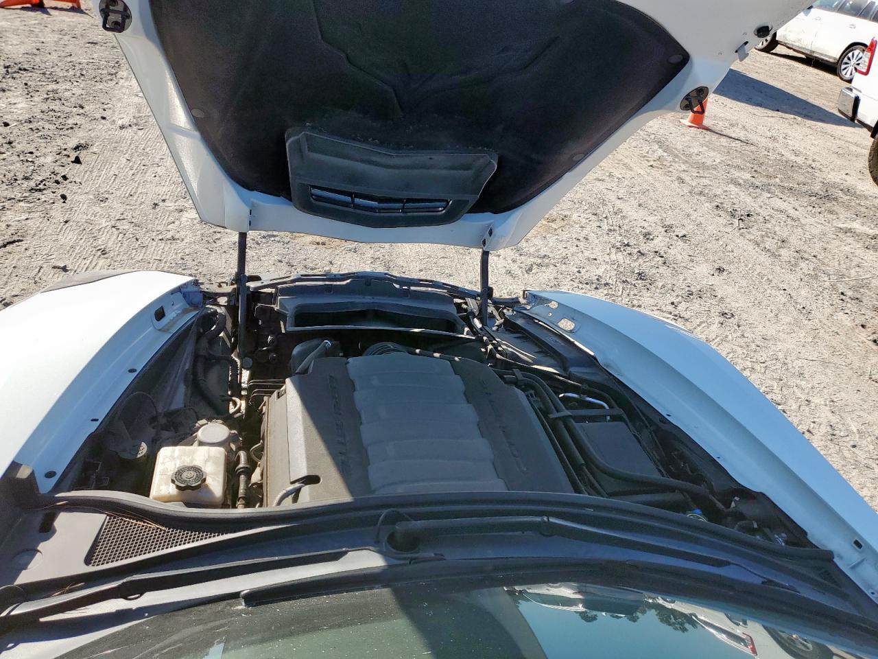 2016 Chevrolet Corvette Stingray Z51 3Lt VIN: 1G1YM2D74G5120643 Lot: 86339665