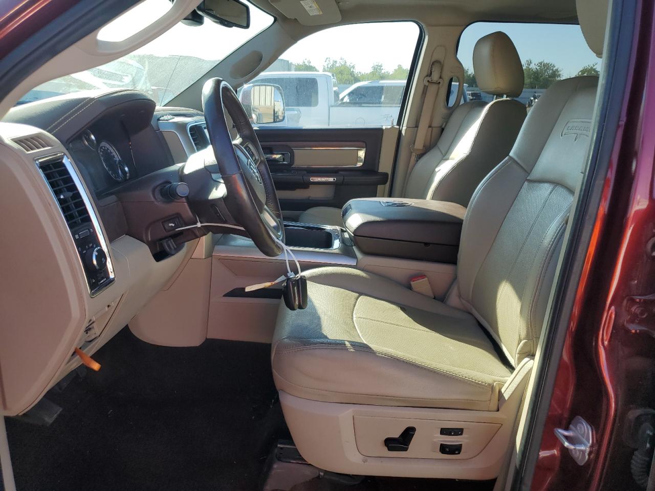 2018 Ram 1500 Laramie VIN: 1C6RR7NM4JS355266 Lot: 82220745