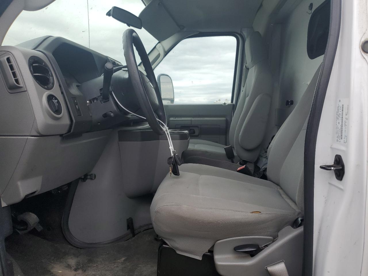 2016 Ford Econoline E350 Super Duty Cutaway Van VIN: 1FDWE3FS6GDC25169 Lot: 84248005