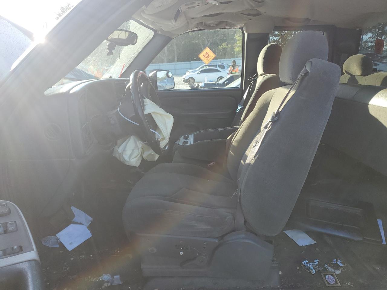 2004 Chevrolet Silverado K2500 Heavy Duty VIN: 1GCHK29U04E246568 Lot: 81997895