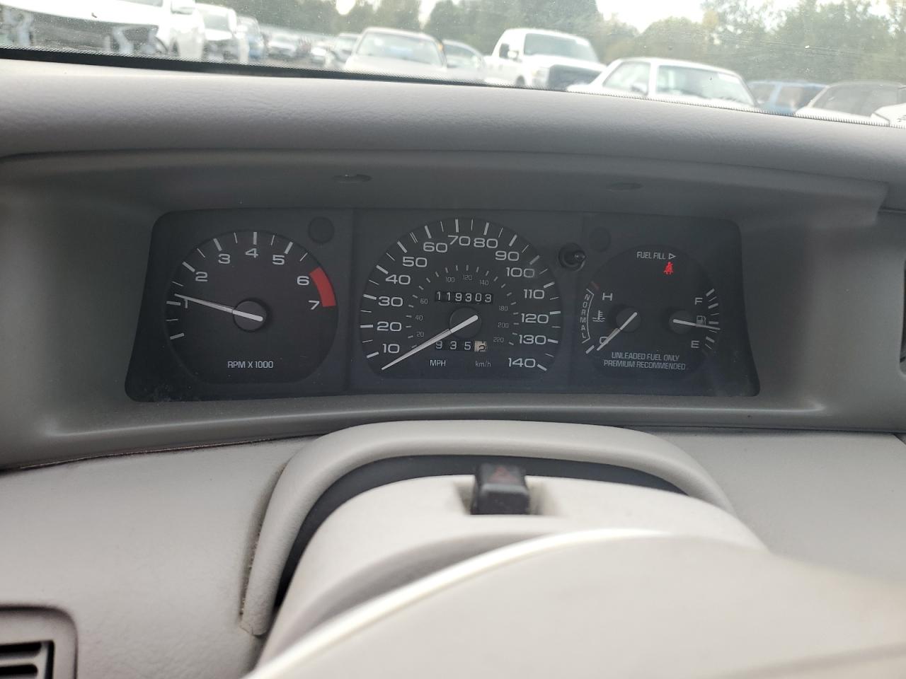 1995 Lincoln Mark Viii Base VIN: 1LNLM91V1SY661567 Lot: 81997845