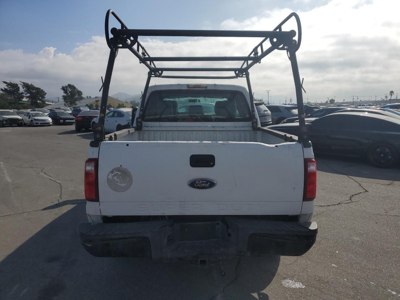 2014 Ford F250 Super Duty VIN: 1FT7W2A64EEB13200 Lot: 85323985