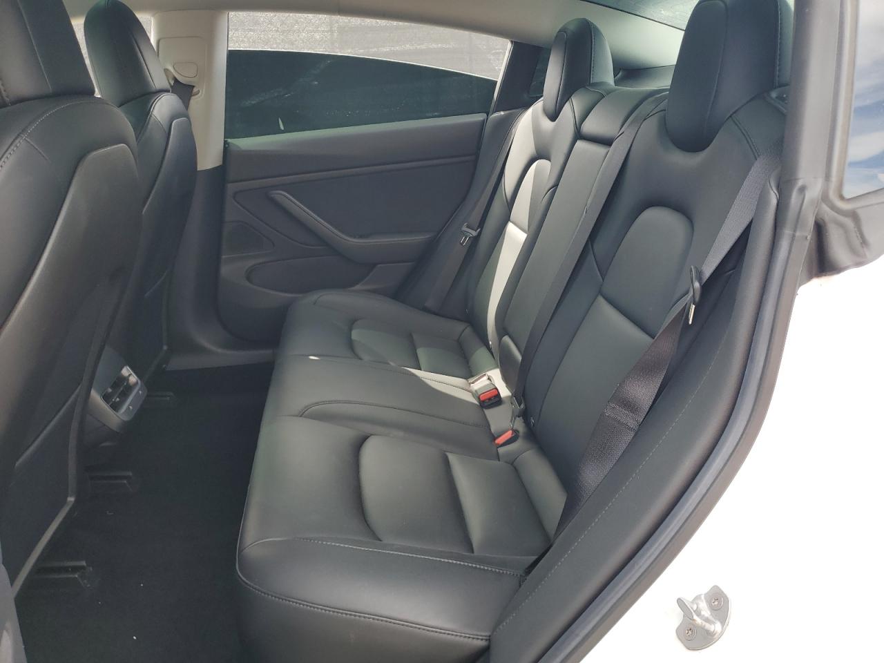 2019 Tesla Model 3 VIN: 5YJ3E1EA1KF331664 Lot: 85696475