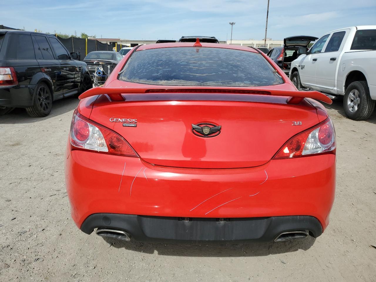2010 Hyundai Genesis Coupe 3.8L VIN: KMHHU6KH0AU010031 Lot: 84573685