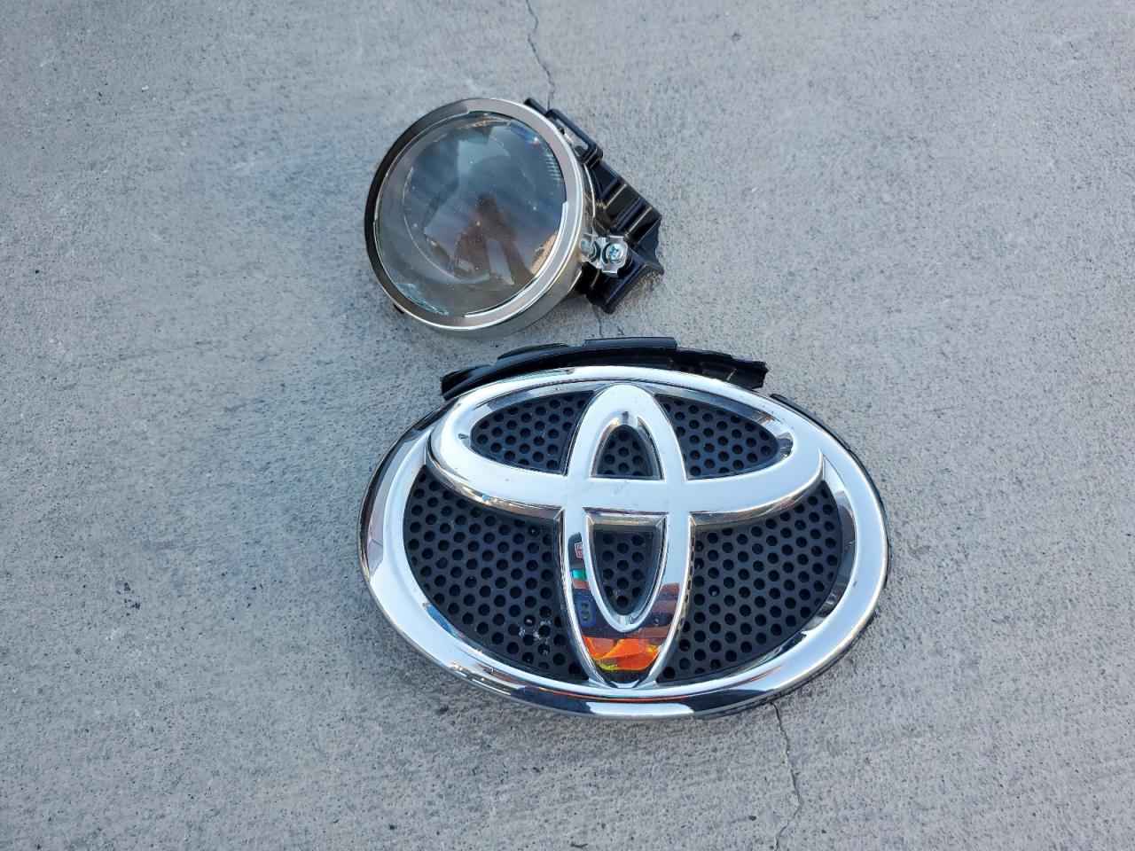 2016 Toyota Rav4 Xle VIN: 2T3WFREV2GW268443 Lot: 82418175