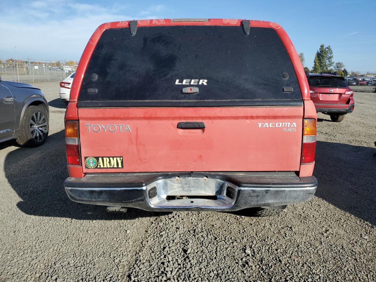 1999 Toyota Tacoma Xtracab VIN: 4TAWM72N9XZ420535 Lot: 89729125