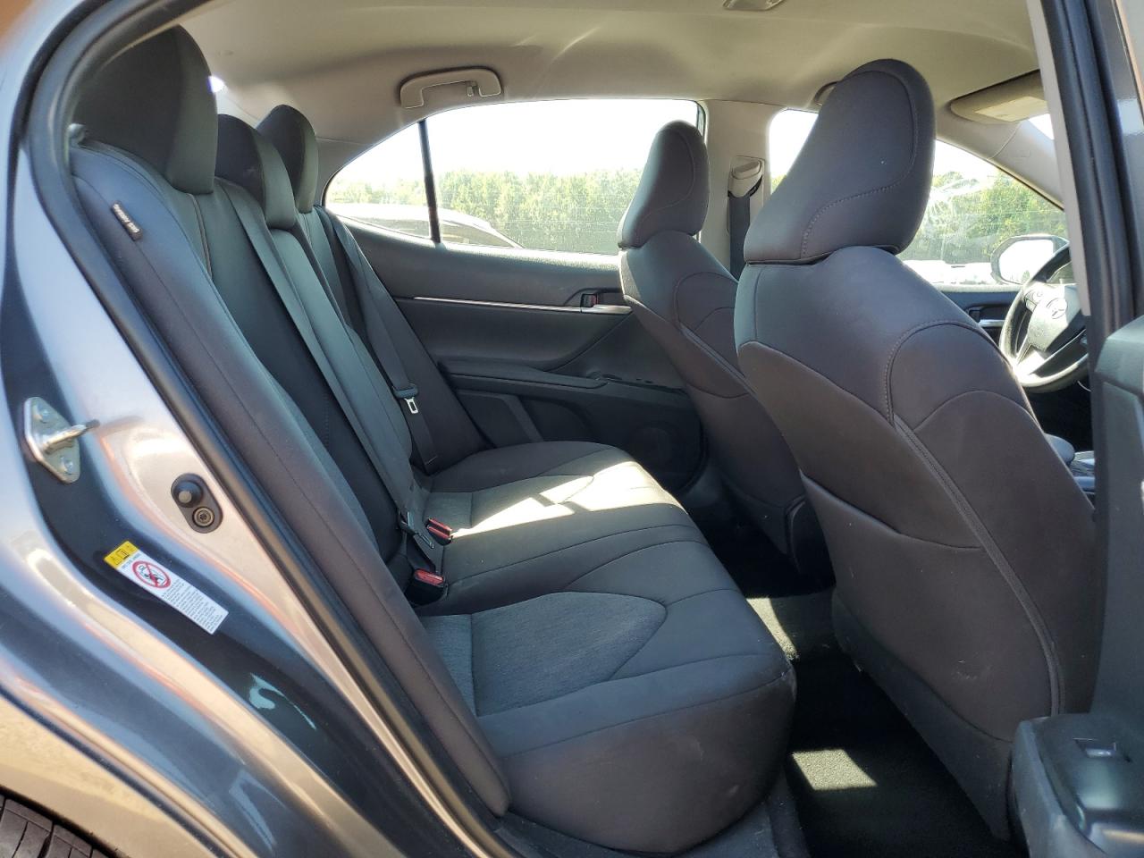 2018 Toyota Camry L VIN: 4T1B11HK6JU080556 Lot: 85271735