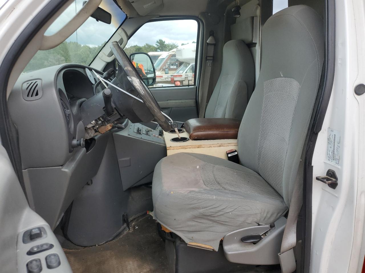 2006 Ford Econoline Commercial VIN: 1FDXE45P96HB31642 Lot: 81580065