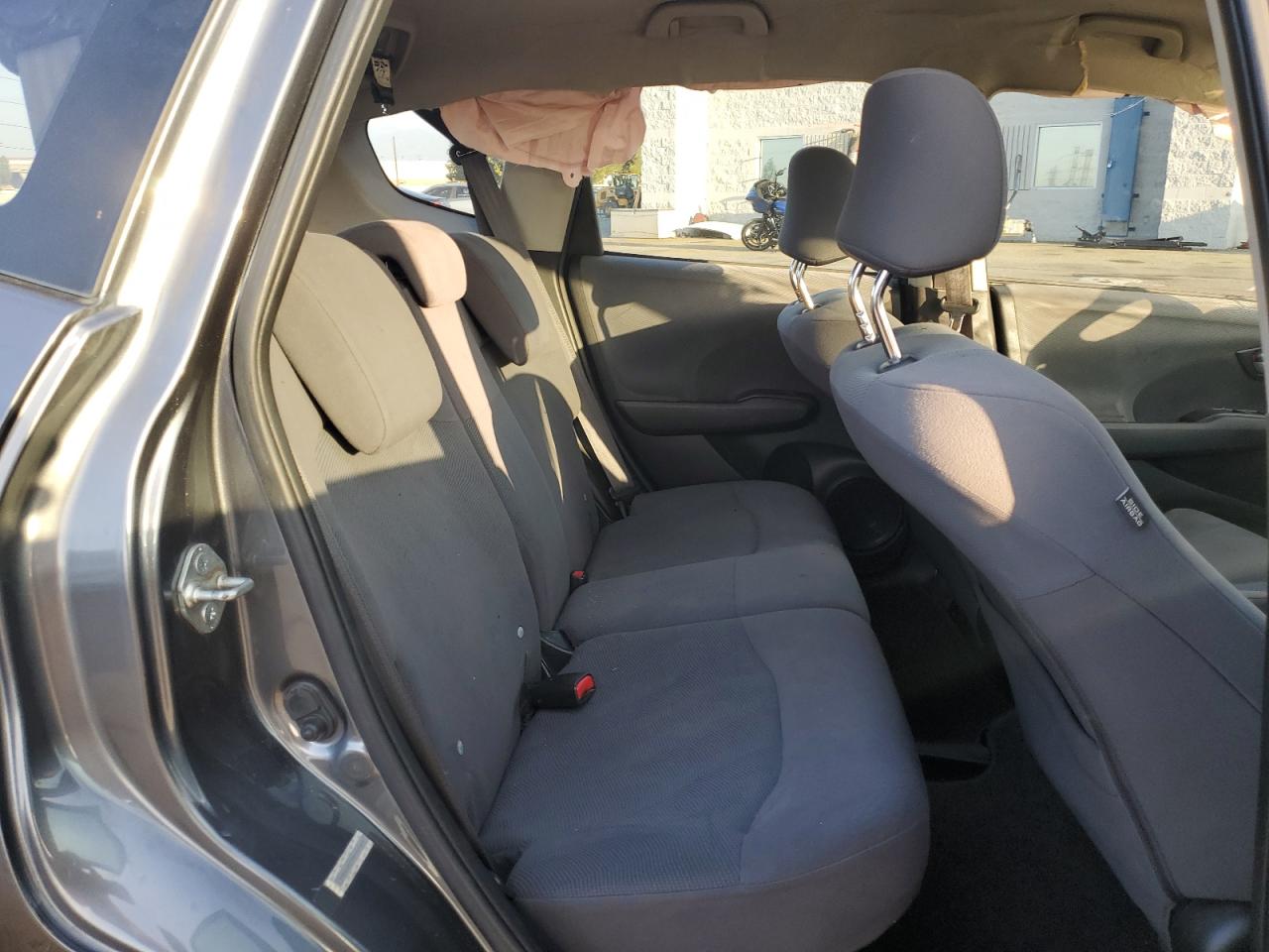 2013 Honda Fit VIN: JHMGE8H38DC002465 Lot: 84481615