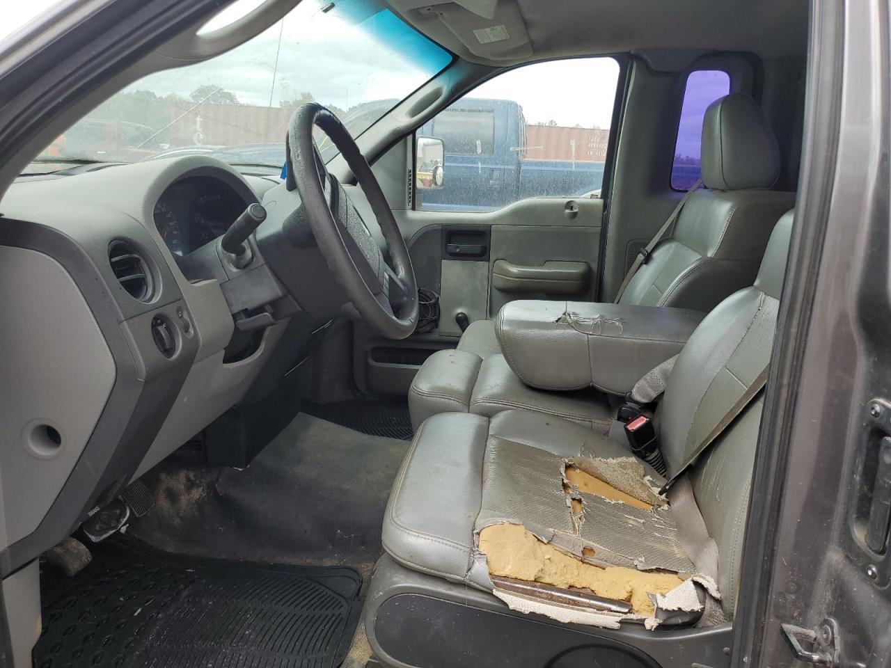 2006 Ford F150 VIN: 1FTRF12206NA65887 Lot: 81990025