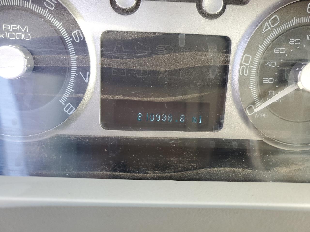 2008 Mercury Mariner VIN: 4M2CU91178KJ30977 Lot: 90121655