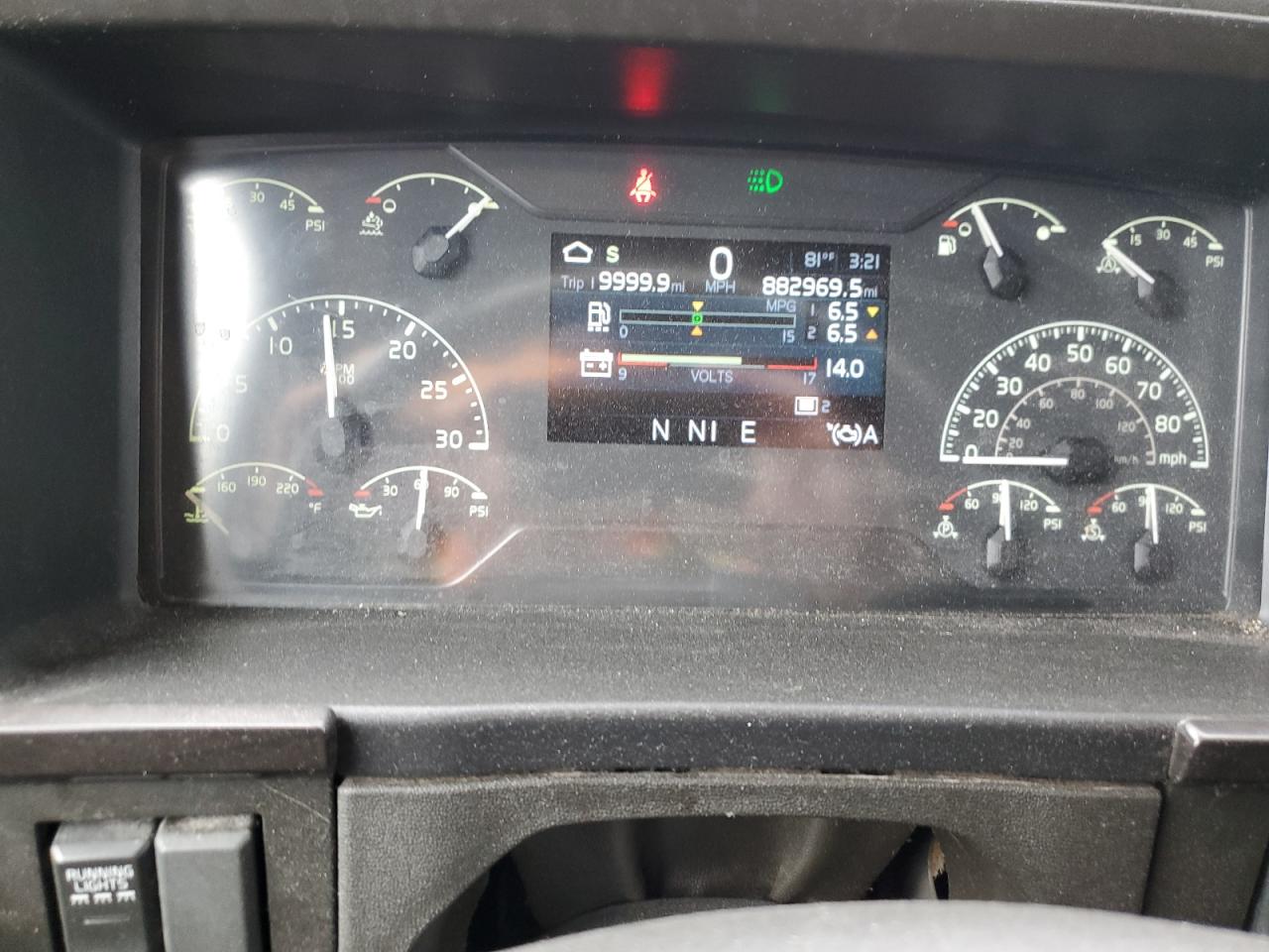 2019 Volvo Vnl Semi Truck VIN: 4V4NC9EH6KN202352 Lot: 85160965