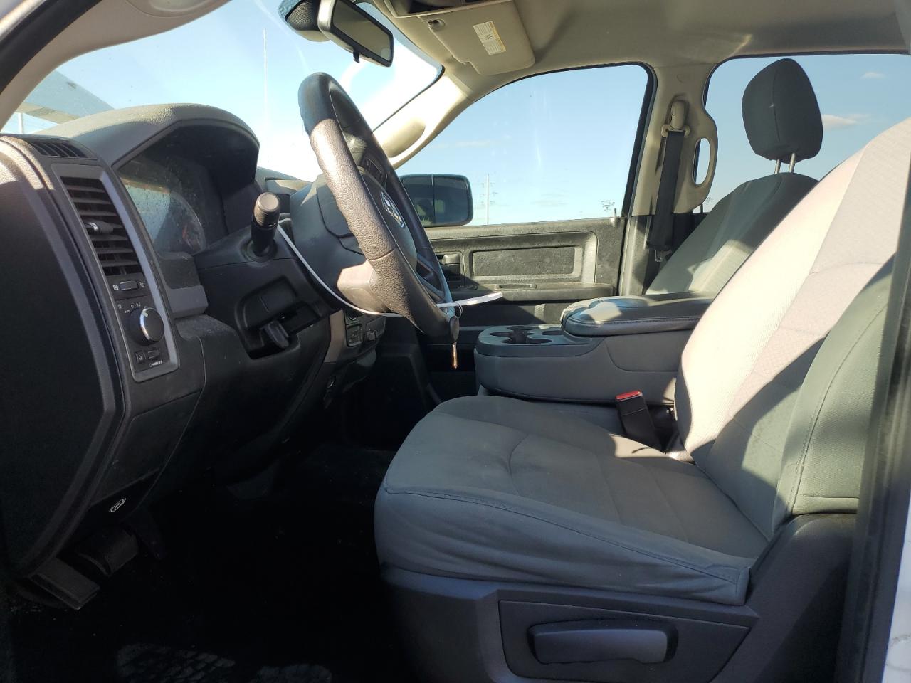 2014 Ram 1500 St VIN: 1C6RR7KG2ES115086 Lot: 82321175