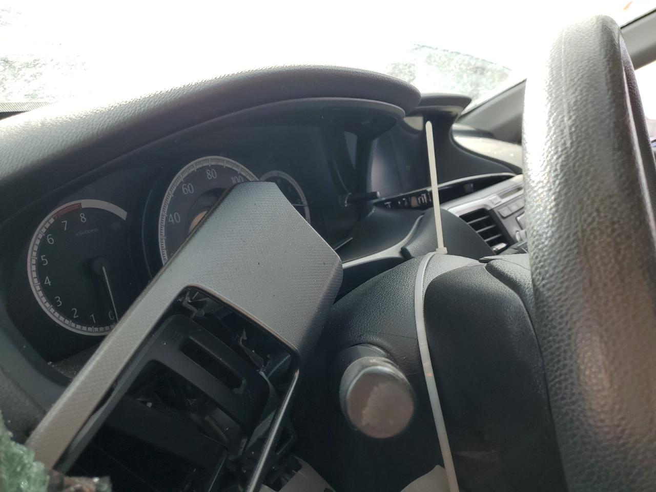 2015 Honda Accord Lx VIN: 1HGCR2F33FA127619 Lot: 85083935