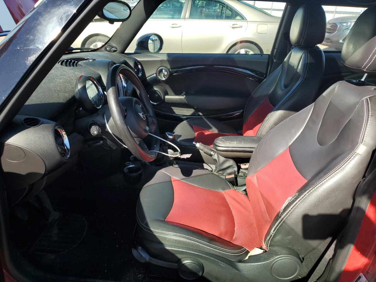2013 Mini Cooper VIN: WMWSU3C52DT370051 Lot: 82431165