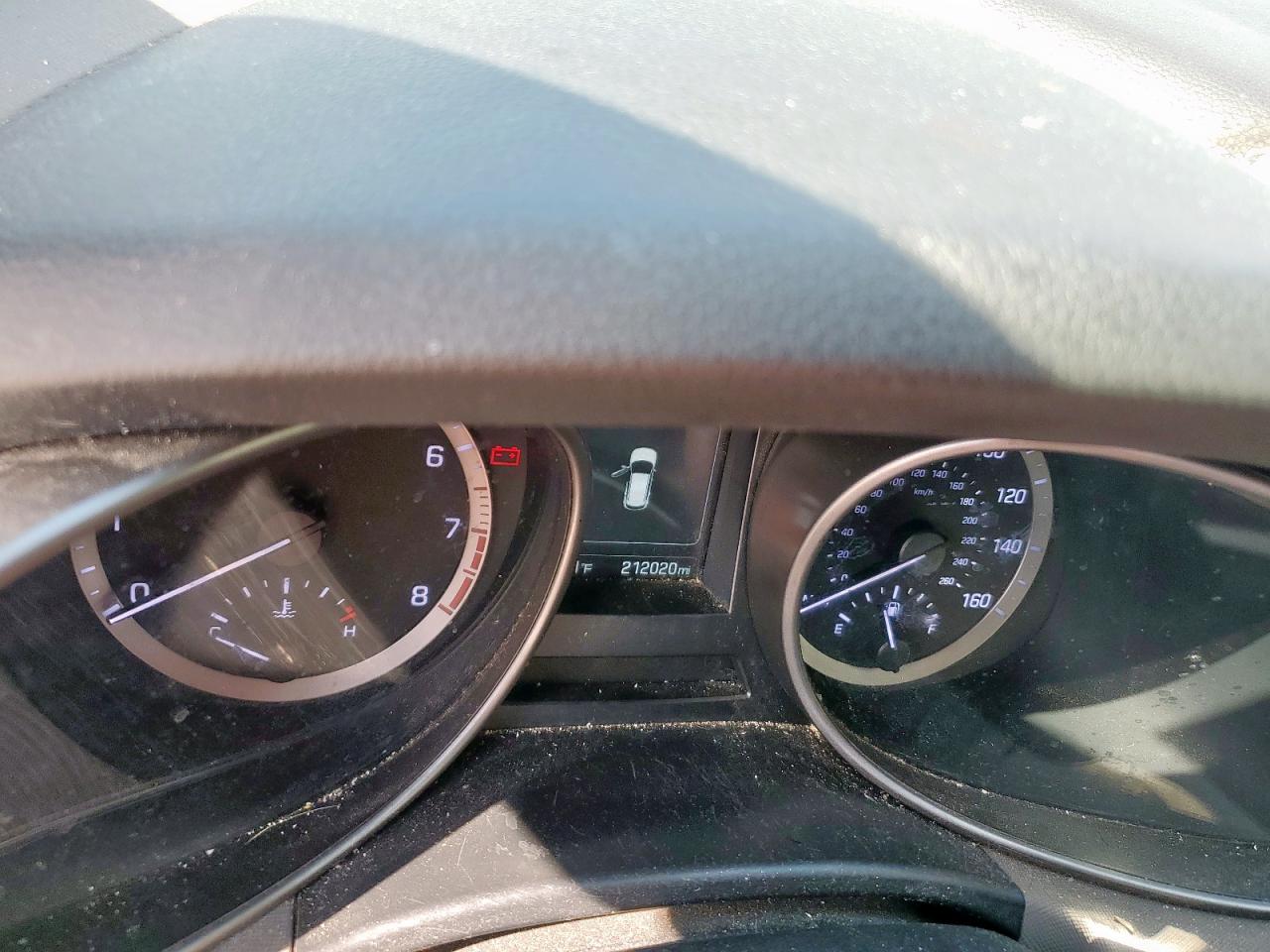 2017 Hyundai Santa Fe Se VIN: KM8SM4HF9HU223800 Lot: 82309555