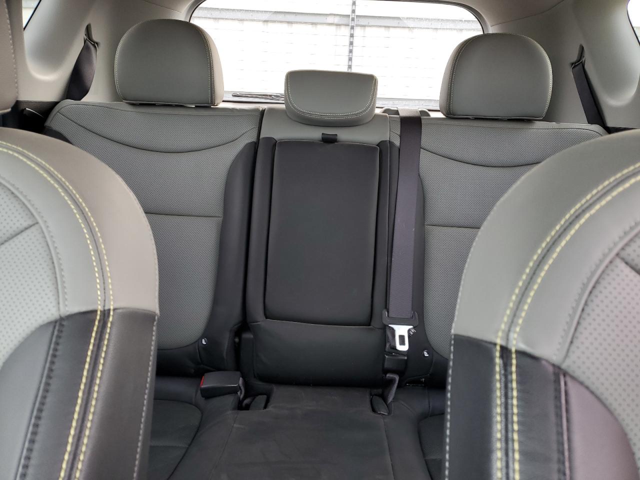 2016 Kia Soul + VIN: KNDJP3A56G7831371 Lot: 90889765