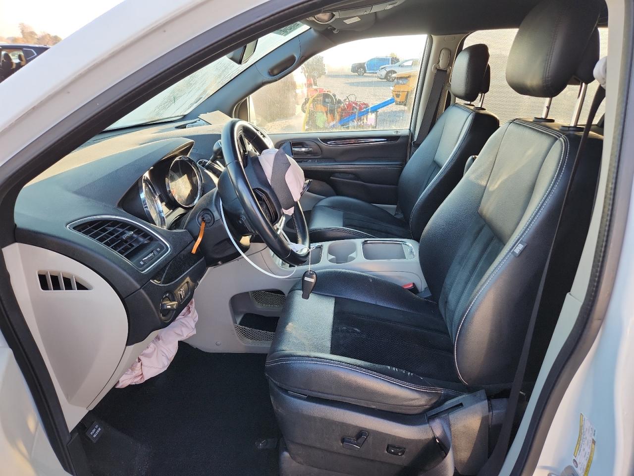 2017 Dodge Grand Caravan Sxt VIN: 2C4RDGCG6HR847524 Lot: 90297295