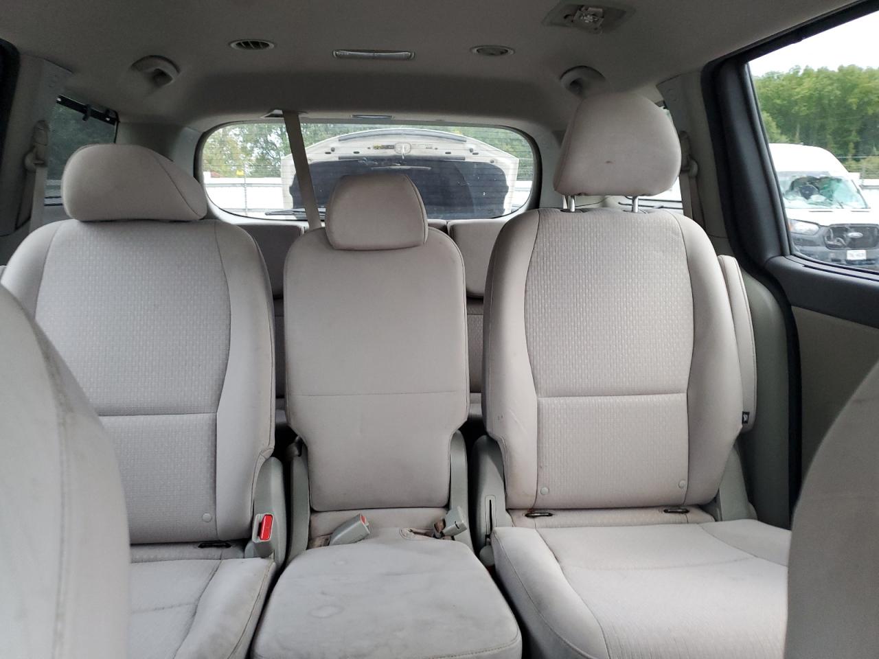 2016 Kia Sedona Lx VIN: KNDMB5C10G6116187 Lot: 85914015