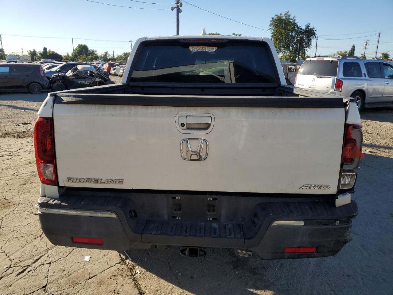 2017 Honda Ridgeline Rtl VIN: 5FPYK3F6XHB039371 Lot: 90864675